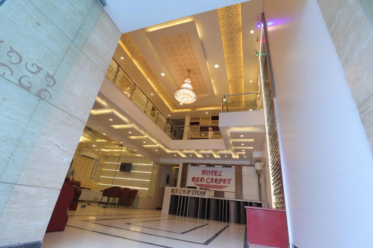Hotel Sahib'S Red Carpet - The Family & Corporate Hotel Agra  Zewnętrze zdjęcie